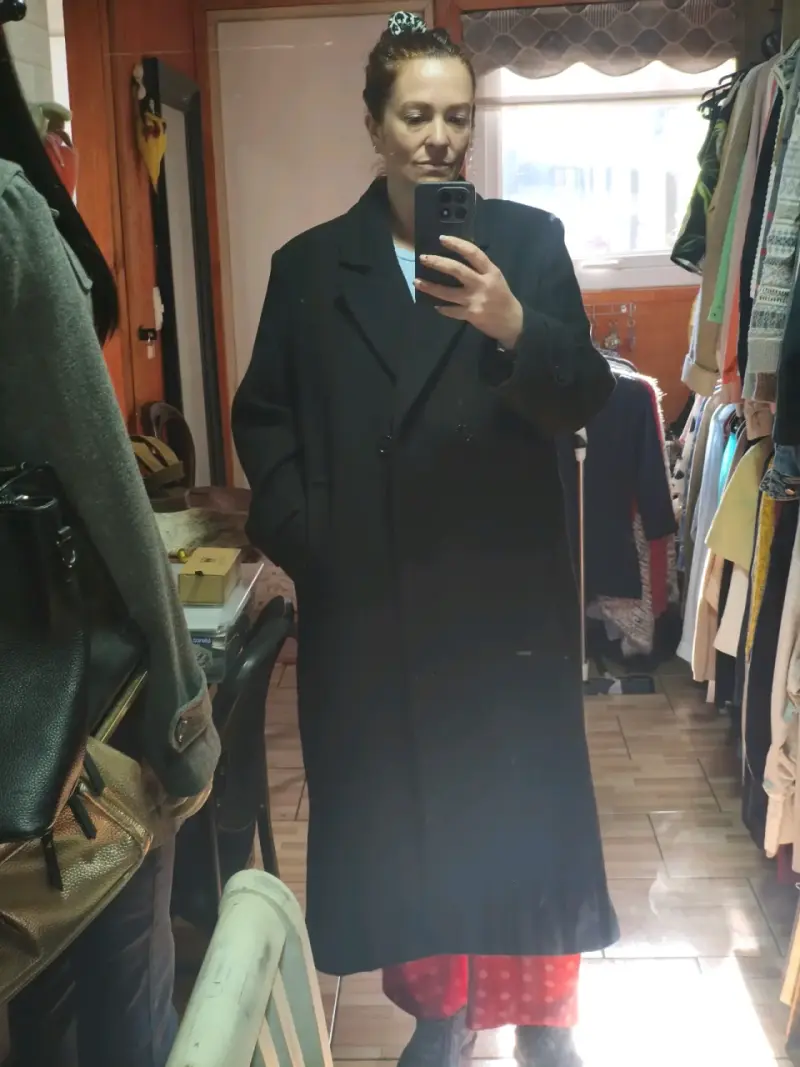 Abrigo largo negro talla XL - 2