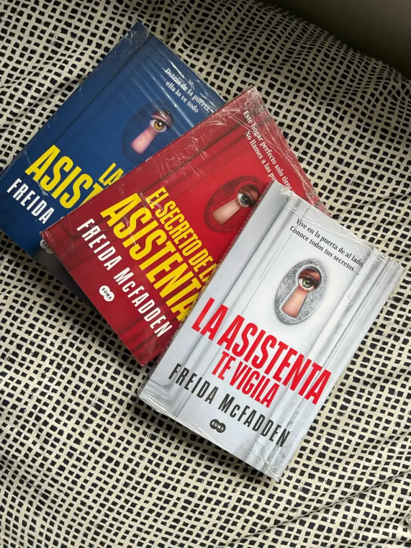 Trilogía de libros 'La Asistenta' de Freida McFadden - 1