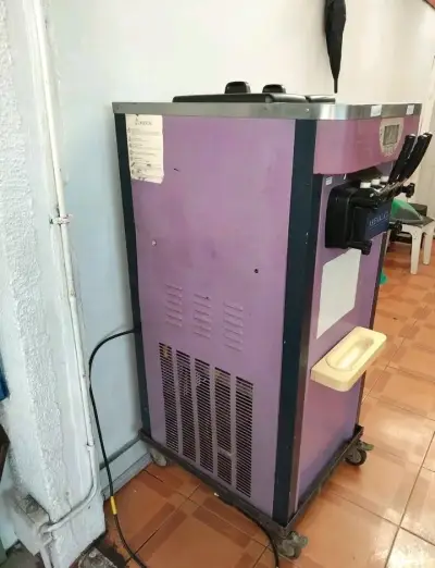 Máquina de helados soft AREVAL - miniatura 3