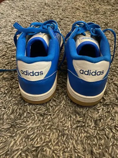 Zapatillas Adidas azules y blancas talla 36,5 - miniatura 3