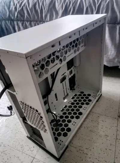 Gabinete In Win 303C Blanco - miniatura 4