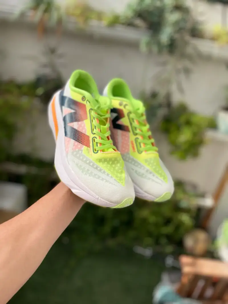 Zapatillas deportivas New Balance verde neón - 1