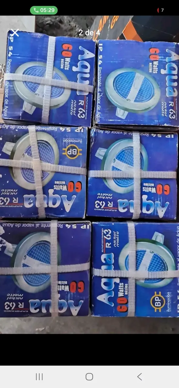 Focos Aqua R63 60W resistentes al vapor - 1