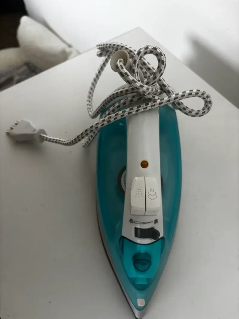 Plancha a vapor NEX azul con cable largo - 2
