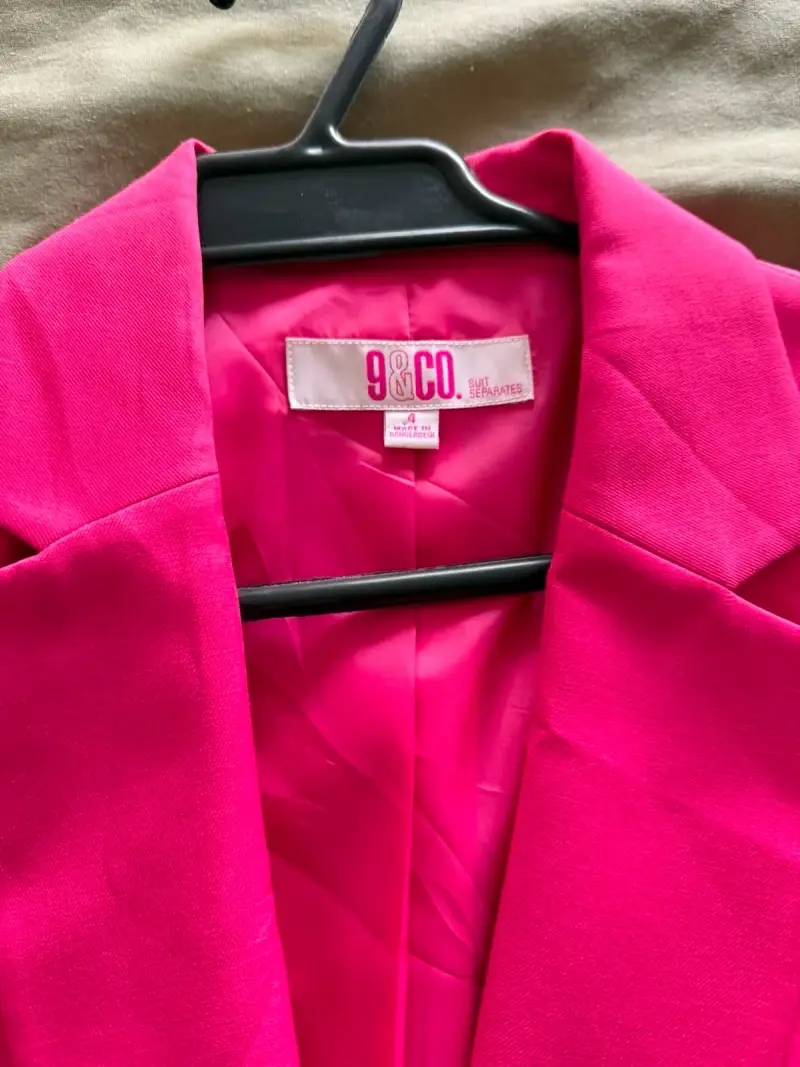 Blazer fucsia elegante para mujer - 2