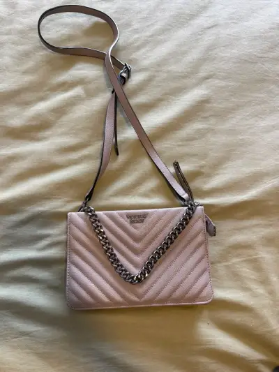 Cartera bandolera Victoria's Secret - miniatura 1