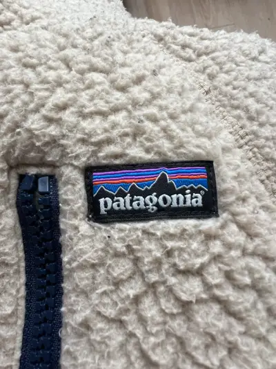 Chaqueta polar Patagonia beige para niños - miniatura 2