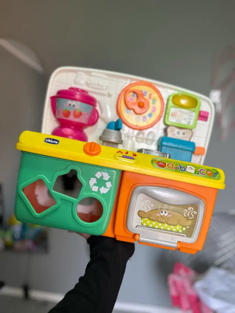 Cocina de juguete interactiva Chicco