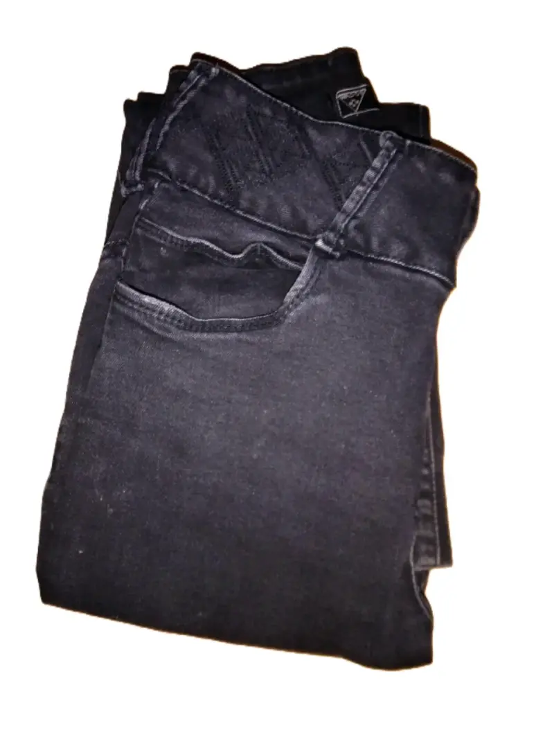 Lote de pantalones y cinturón de cuero - 5