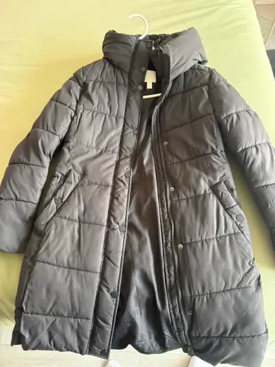 Abrigo H&M negro largo para mujer - miniatura 2
