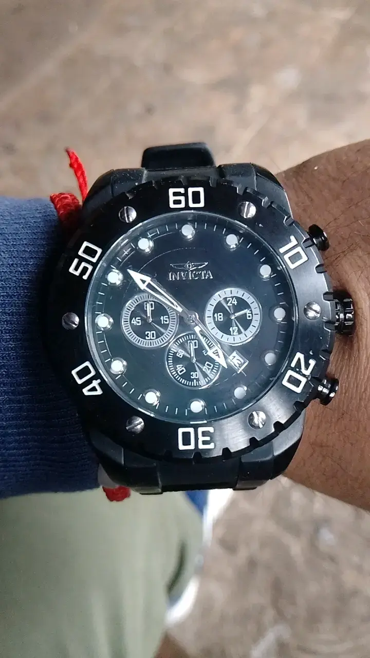 Reloj Invicta Pro Diver negro cronógrafo