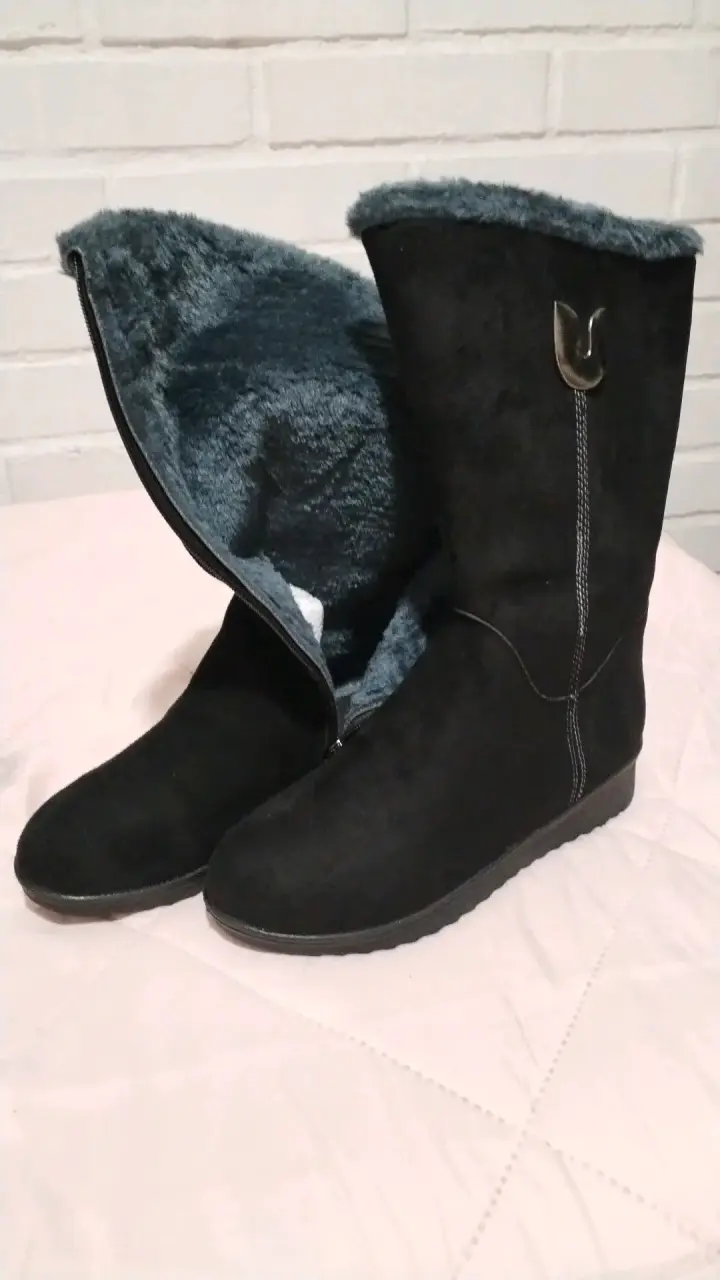Botas negras de invierno con forro interior