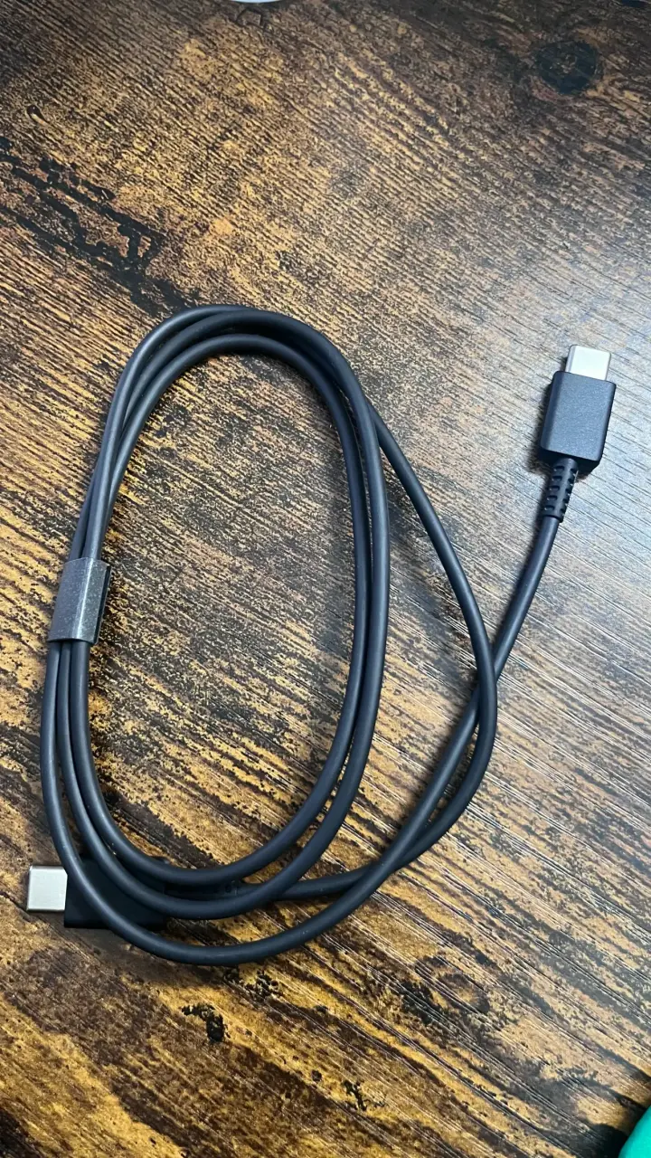 Cable USB-C a USB-C SAMSUNG de alta velocidad - 2