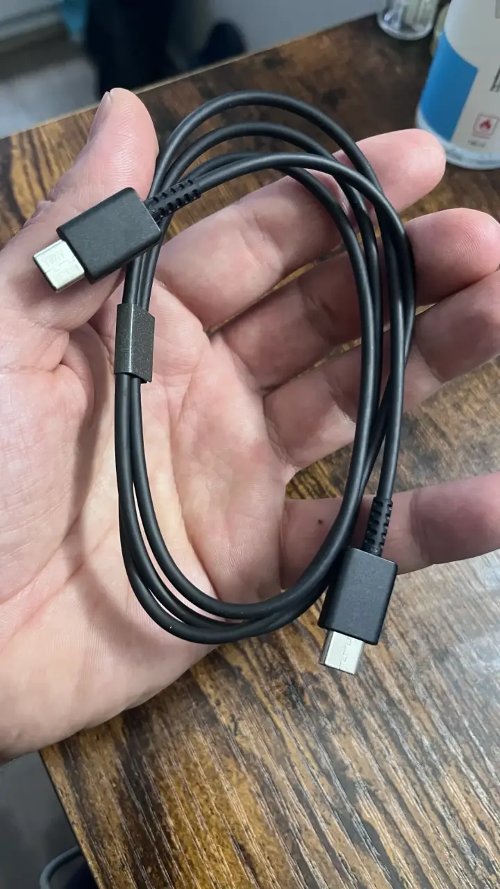 Cable USB-C a USB-C SAMSUNG de alta velocidad - 3