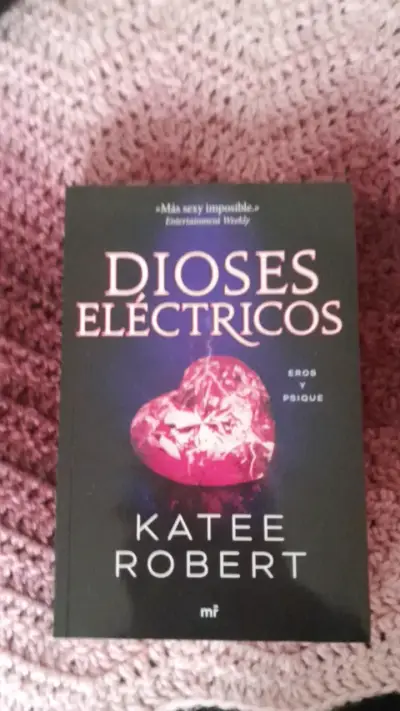 Lote de 5 libros variados en buen estado - miniatura 2