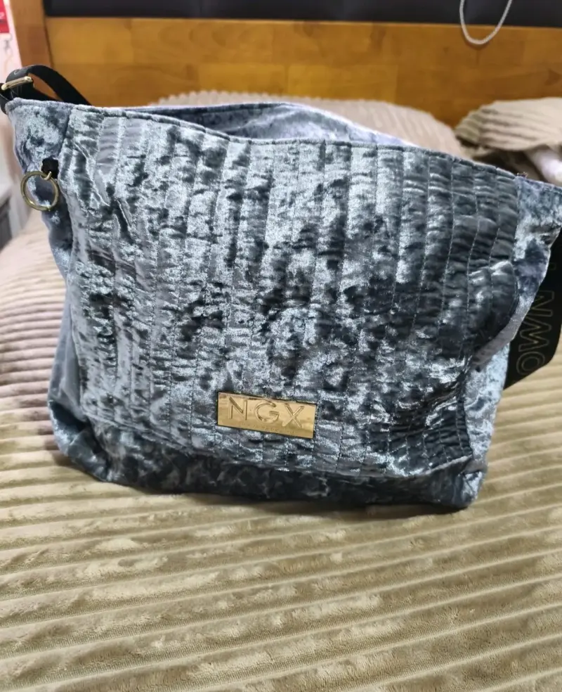 Bolso de terciopelo gris NGX - 1