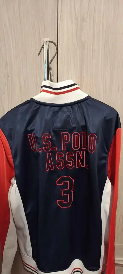 Chaqueta deportiva U.S. Polo Assn. azul y roja (M) - 2