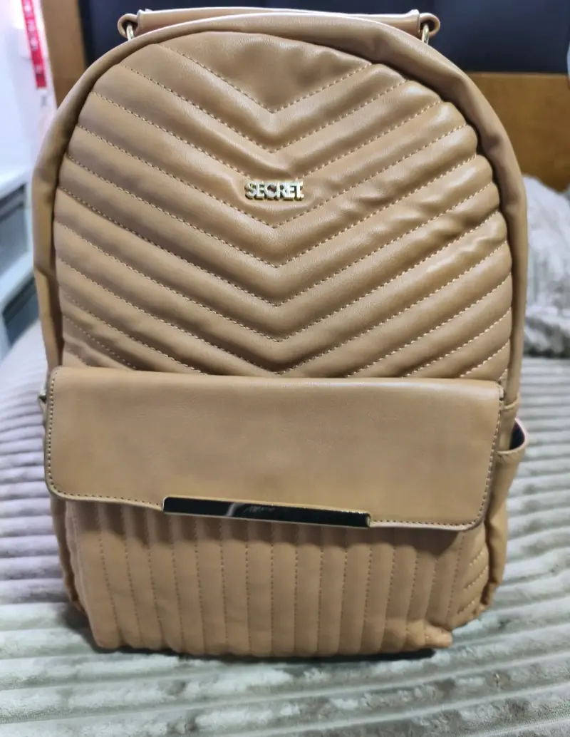 Mochila Secret beige acolchada - 1