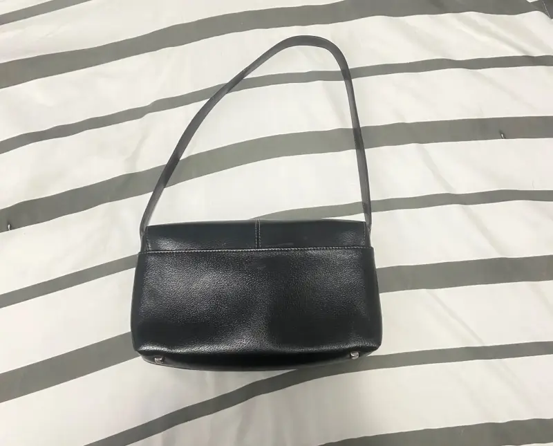 Cartera de cuero negra elegante - 2