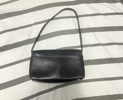 Cartera de cuero negra elegante - miniatura 2