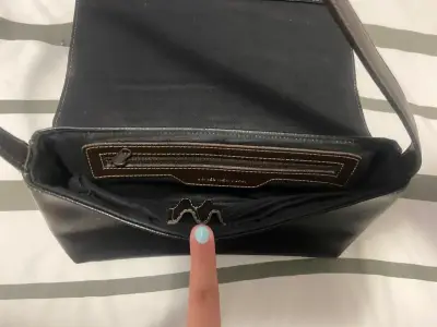 Cartera de cuero negra elegante - miniatura 3