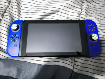 Nintendo Switch V2 - miniatura 1