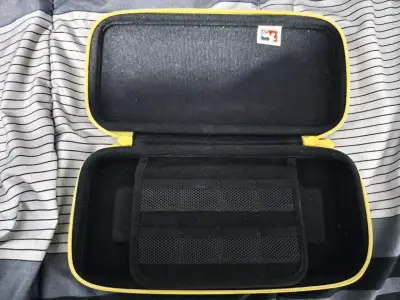 Nintendo Switch V2 - miniatura 3