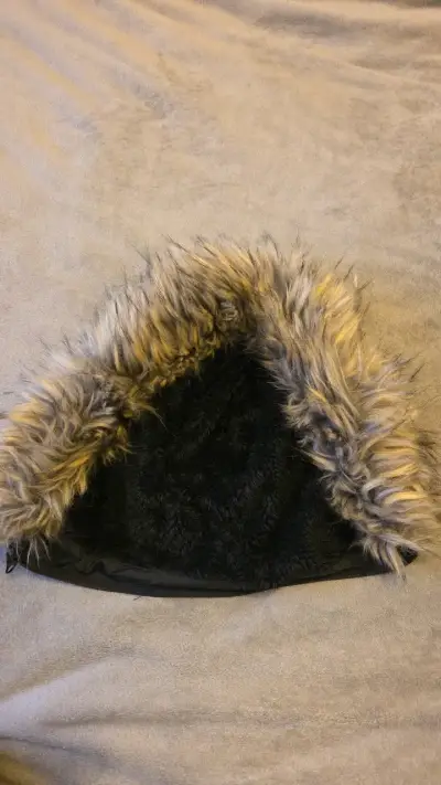 Parka negra para mujer - miniatura 3