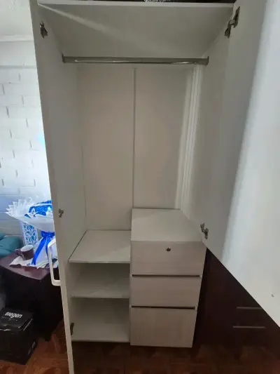 Cñoset con 2 puertas y cajones - miniatura 2