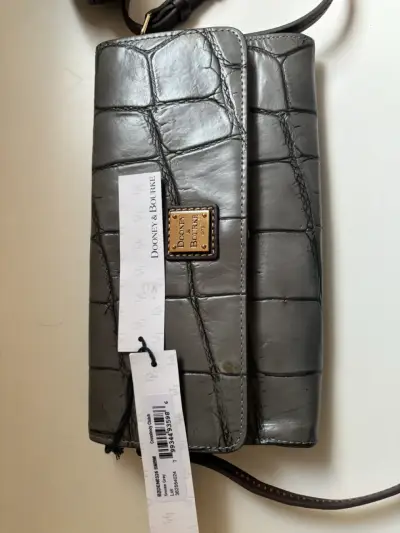 Cartera Dooney & Bourke gris con diseño elegante - miniatura 4