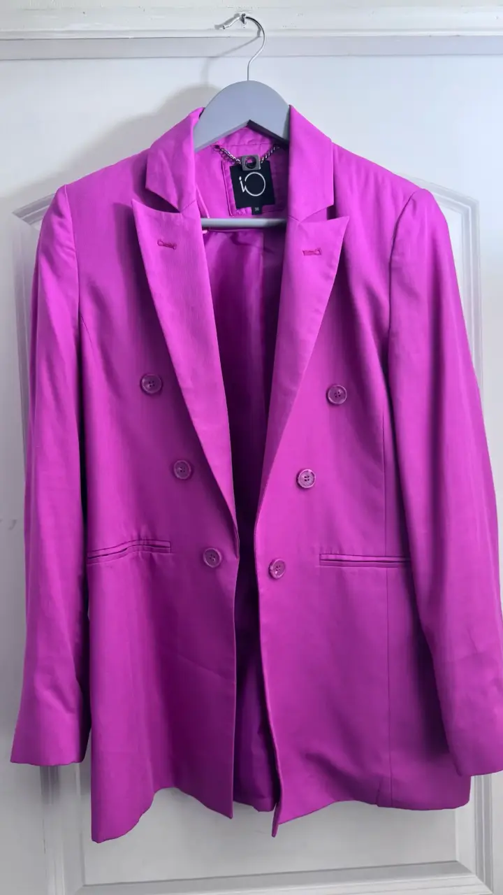 Blazer fucsia doble botonadura para mujer