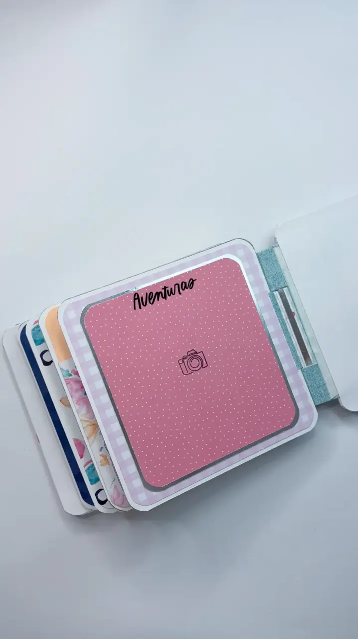 Álbum de fotos con diseño veraniego - 3