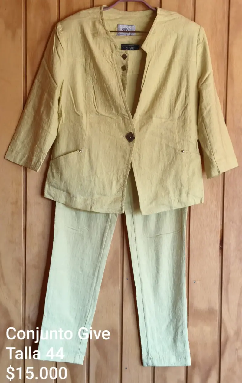 Conjunto de dos piezas Give amarillo - 1