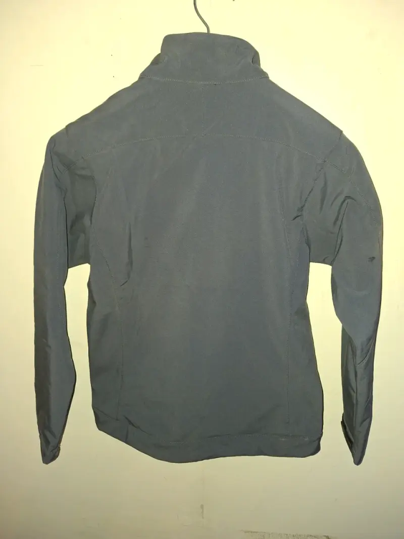 Casaca Softshell Impermeable NUEVA con etiquetas - 2