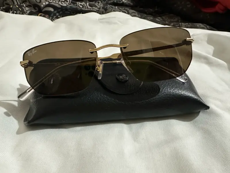 Anteojos de sol Ray-Ban RB3768 dorados - 3