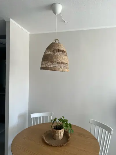 Lámpara colgante de mimbre tejida - miniatura 2