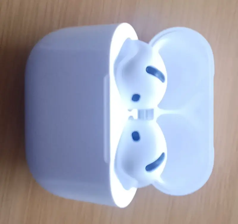 Airpods 4 con cancelacion de ruido - 2