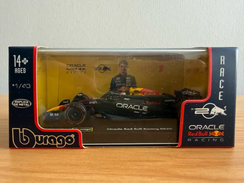 Auto f1 Red Bull Max Verstappen RB20 1:43