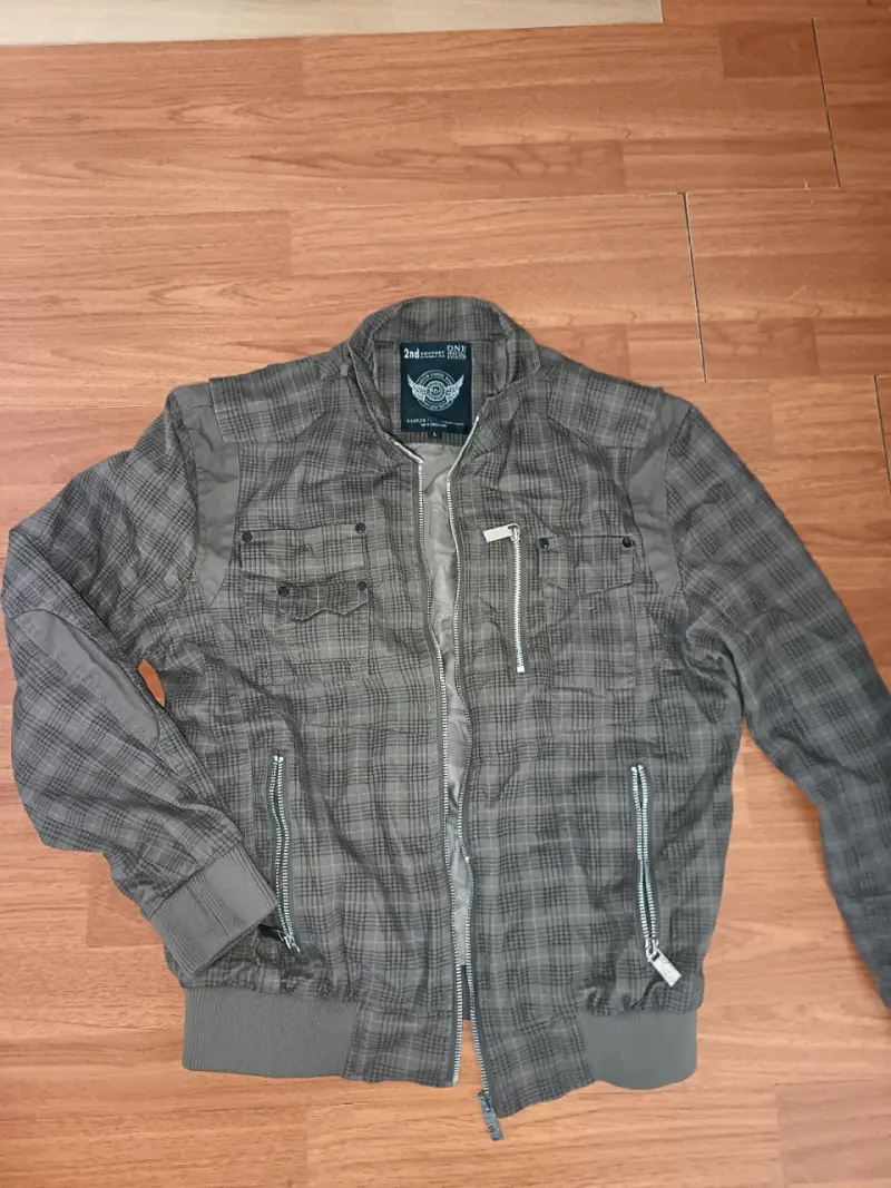 Chaqueta casual a cuadros para hombre