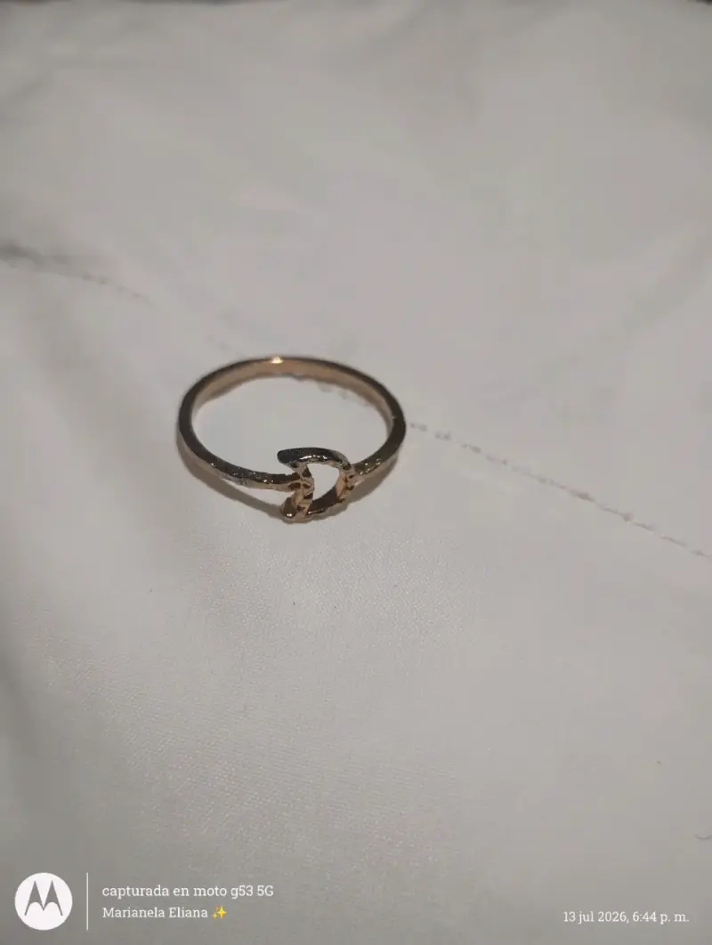 Anillo de fantasía con diseño de luna