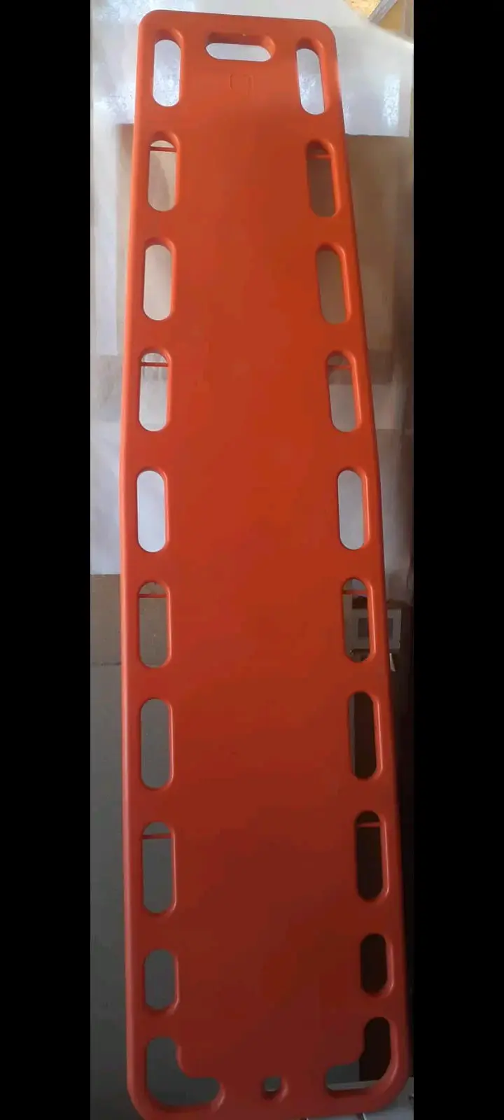Camilla rígida de rescate naranja