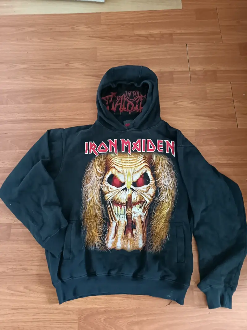 Polerón Iron Maiden con capucha negro - 1