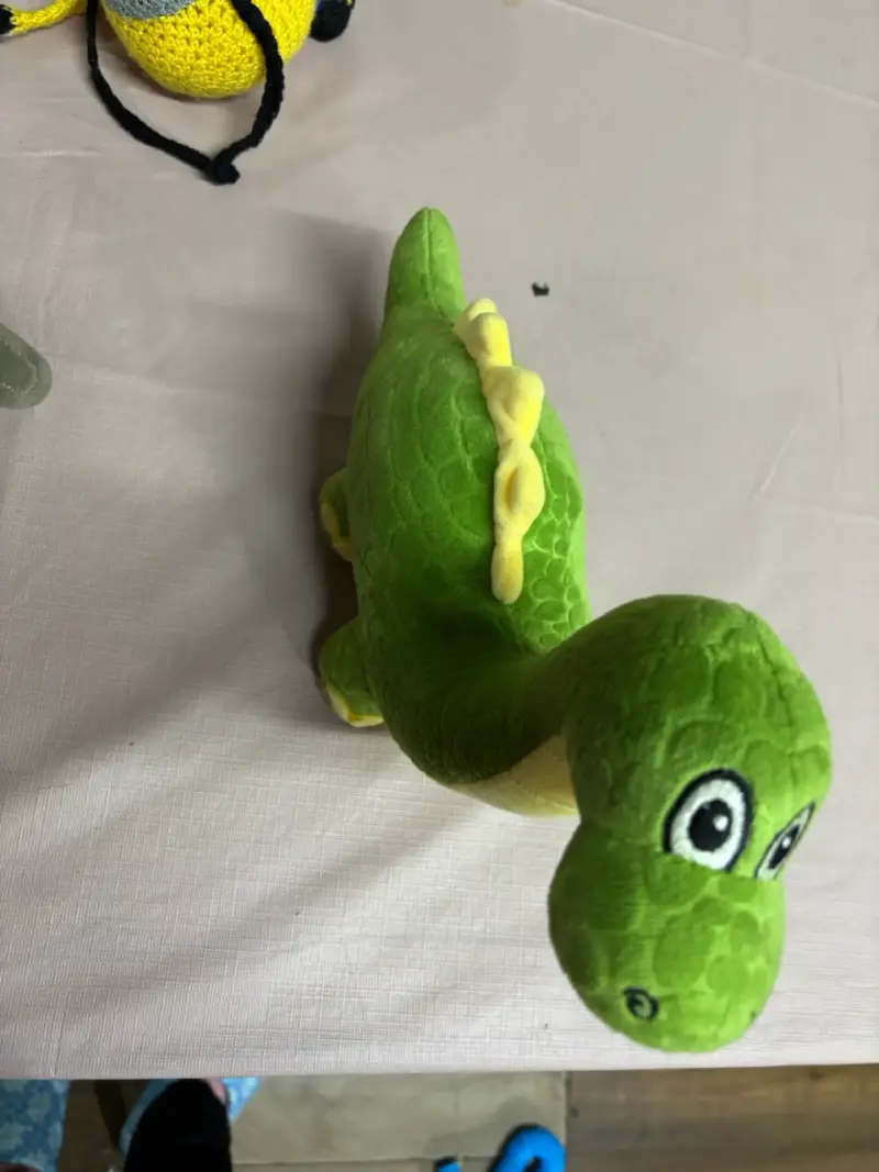 Peluche dinosaurio verde suave - 1
