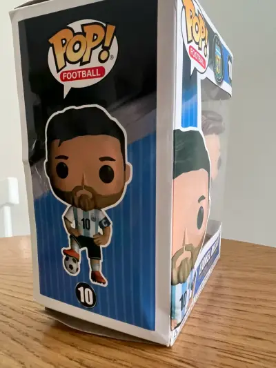 Figura Funko Pop Lionel Messi fútbol - miniatura 4