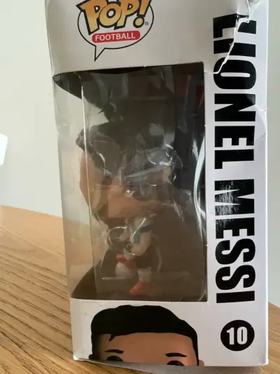 Figura Funko Pop Lionel Messi fútbol - miniatura 5