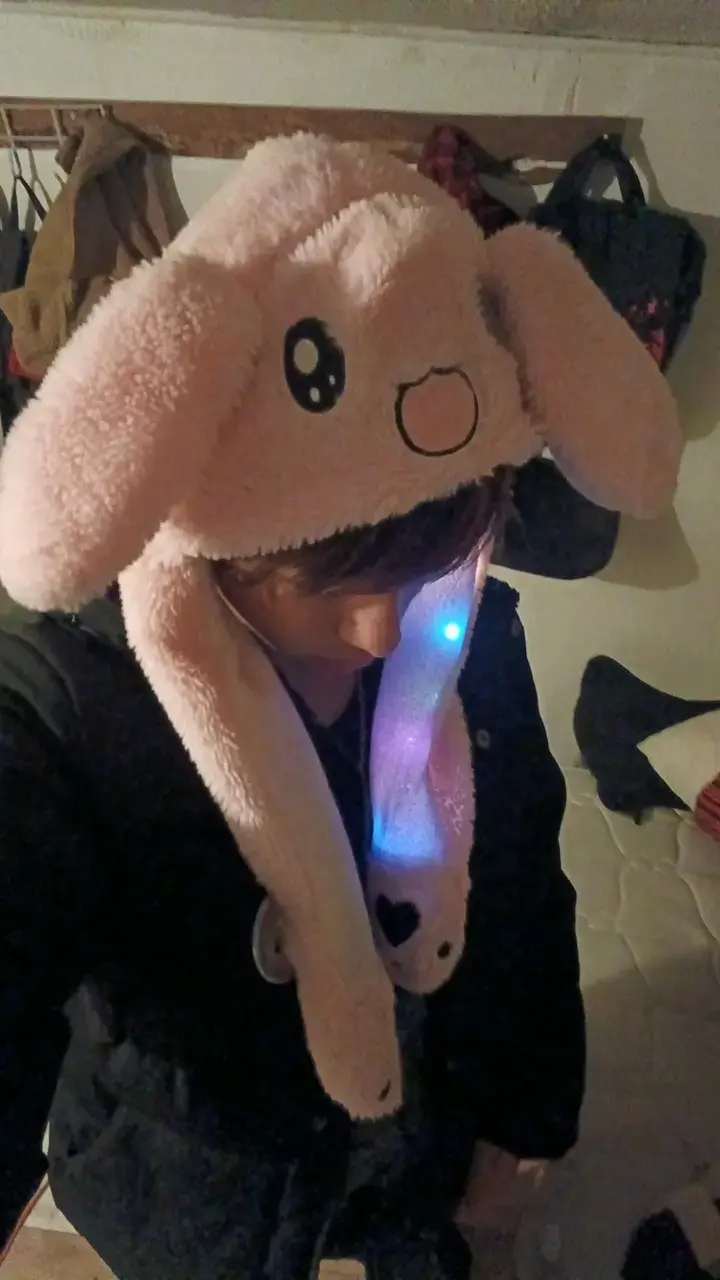 Gorro de conejo con luces LED - 1