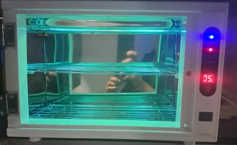Esterilizador UV con control digital - 3