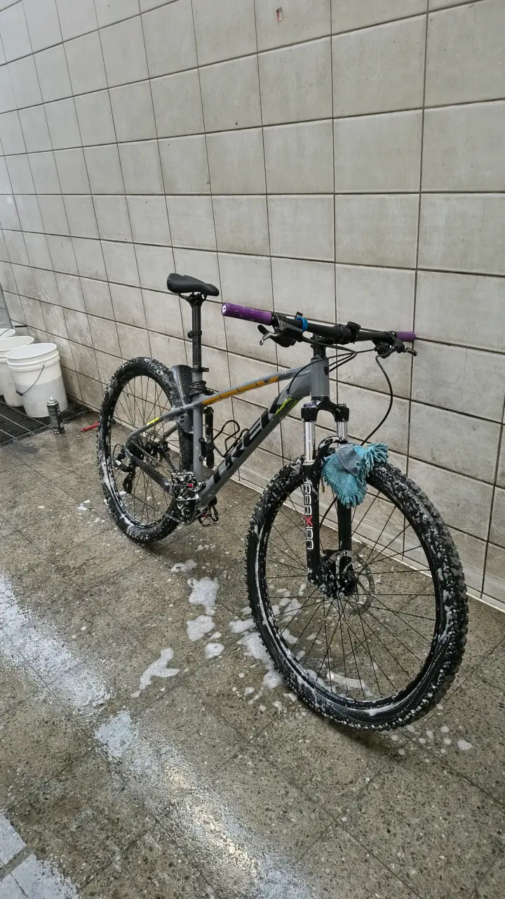 Bicicleta Trek Marlin 6 - 4