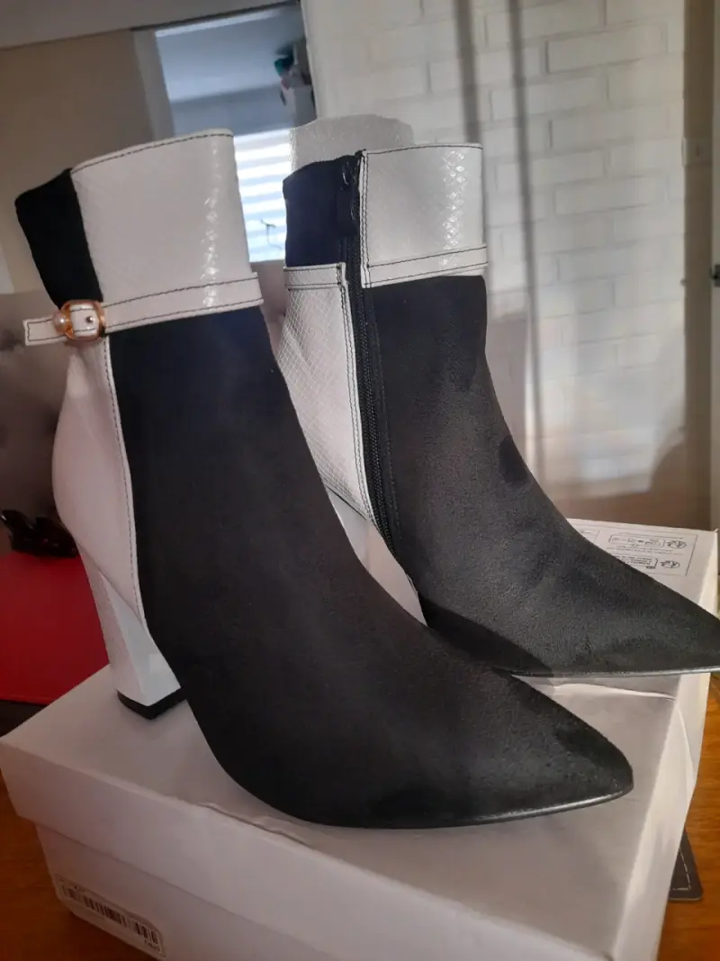 Botines de tacón bicolor blanco y negro - 2