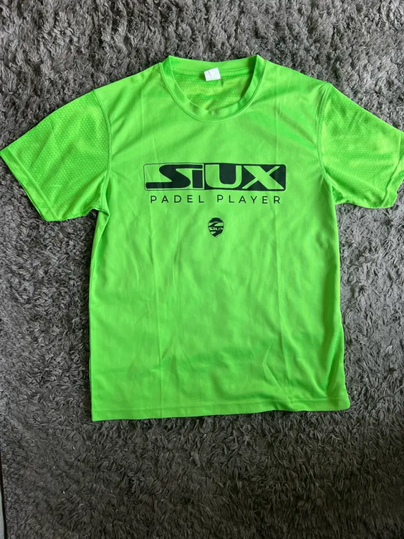 Polera deportiva Siux verde para pádel
